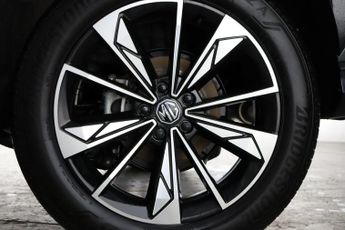 MG MG HS 1.5 T-GDI SE Euro 6 (s/s) 5dr