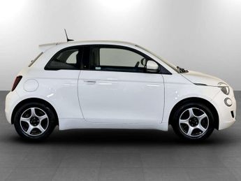 Fiat 500e 42kWh Passion Hatchback 3dr Electric Auto (118 ps)