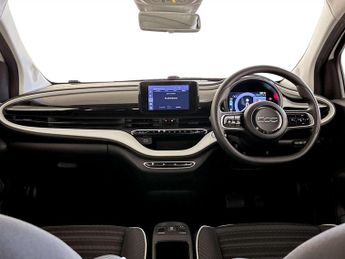 Fiat 500e 42kWh Passion Hatchback 3dr Electric Auto (118 ps)