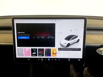 Tesla Model Y (Dual Motor) Long Range SUV 5dr Electric Auto 4WDE (384 bhp)