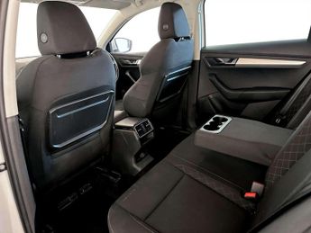 Skoda Karoq 1.6 TDI SE SUV 5dr Diesel Manual Euro 6 (s/s) (115 ps)