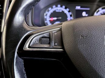 Skoda Karoq 1.6 TDI SE SUV 5dr Diesel Manual Euro 6 (s/s) (115 ps)