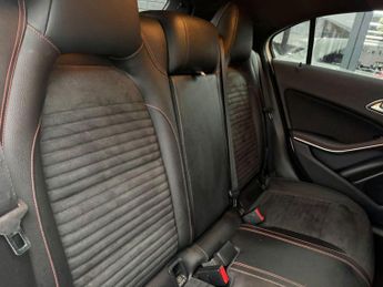 MERCEDES-BENZ A-CLASS 1.8 A180 CDI BlueEfficiency AMG Sport Hatchback 5dr Diesel 7G-DC