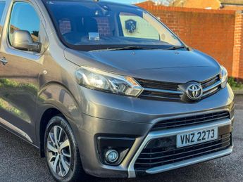 Toyota PROACE Verso 2.0D Family Medium MPV 5dr Diesel Auto MWB Euro 6 (s/s) (8 Seat)