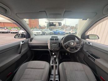 Volkswagen Polo 1.2 S 5dr