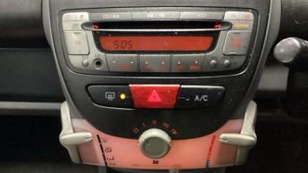 Toyota AYGO 1.0 VVT-i Black Euro 4 5dr