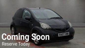 Toyota AYGO 1.0 VVT-i Black Euro 4 5dr