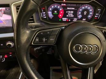 Audi A1 1.0 TFSI 30 Citycarver S Tronic Euro 6 (s/s) 5dr