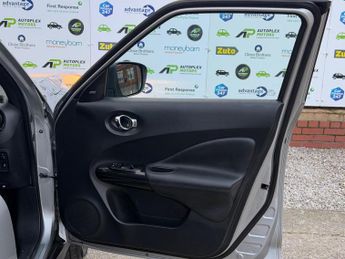 Nissan Juke 1.6 Tekna XTRON Euro 6 5dr