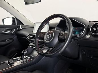MG MG HS 1.5 T-GDI 16.6kWh Excite Auto Euro 6 (s/s) 5dr