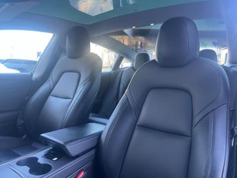 Tesla Model 3 (Dual Motor) Long Range Auto 4WDE 4dr