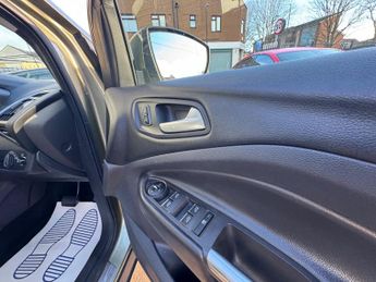 Ford Kuga 2.0 TDCi Titanium X Powershift AWD Euro 5 5dr