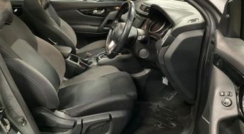 Nissan Qashqai 1.3 DIG-T N-Connecta DCT Auto Euro 6 (s/s) 5dr