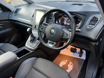 Renault Grand Scenic 1.3 TCe Signature EDC Euro 6 (s/s) 5dr