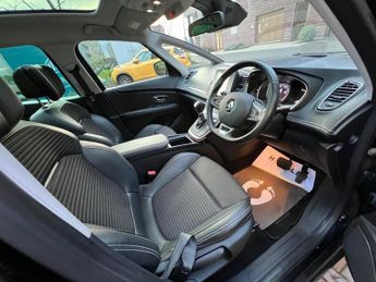 Renault Grand Scenic 1.3 TCe Signature EDC Euro 6 (s/s) 5dr