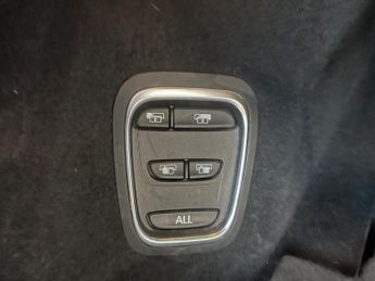 Renault Grand Scenic 1.3 TCe Signature EDC Euro 6 (s/s) 5dr