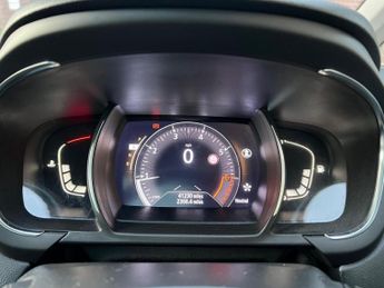 Renault Grand Scenic 1.3 TCe Signature EDC Euro 6 (s/s) 5dr