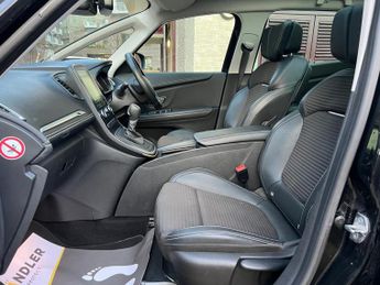 Renault Grand Scenic 1.3 TCe Signature EDC Euro 6 (s/s) 5dr