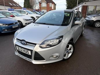 Ford Focus 1.6 TDCi Zetec Euro 5 (s/s) 5dr