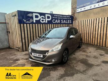 Peugeot 208 1.2 VTi Intuitive Euro 5 3dr