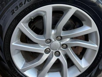 Land Rover Discovery Sport 2.0 TD4 SE Tech Auto 4WD Euro 6 (s/s) 5dr