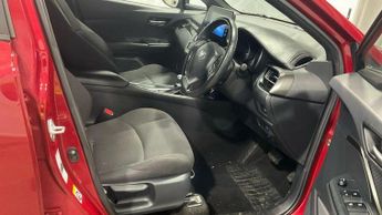 Toyota C-HR 1.8 VVT-h Icon CVT Euro 6 (s/s) 5dr
