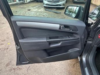 Vauxhall Zafira 1.8 16V Elite Euro 5 5dr