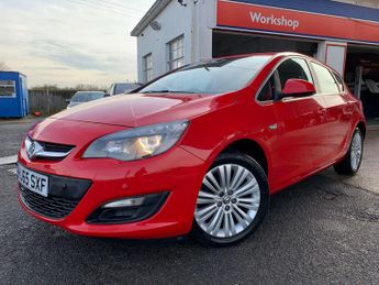 Vauxhall Astra 1.6i Excite Euro 6 5dr