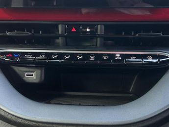 Fiat 500 87kW Red 42kWh 3dr Auto
