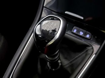 Vauxhall Grandland X 1.2 Turbo SE Premium SUV 5dr Petrol Manual Euro 6 (s/s) (130 ps)