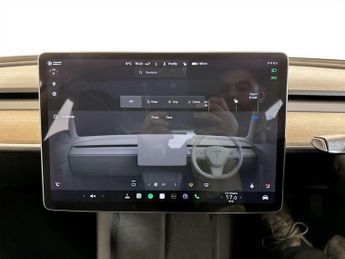 Tesla Model 3 Standard Range Plus Saloon 4dr Electric Auto RWD (241 bhp)