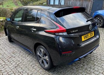 Nissan Leaf 40kWh Tekna Auto 5dr