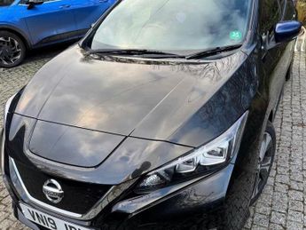 Nissan Leaf 40kWh Tekna Auto 5dr