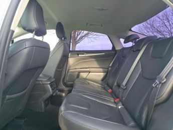 Ford Mondeo 2.0 TiVCT Titanium Edition CVT 6Spd Euro 6 (s/s) 4dr