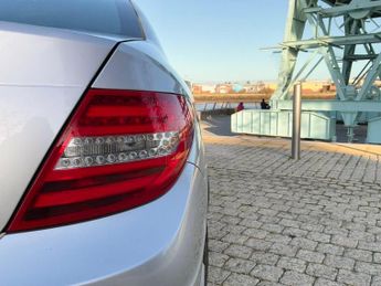 Mercedes-Benz C Class 1.6 C180 BlueEfficiency AMG Sport G-Tronic+ Euro 5 (s/s) 4dr