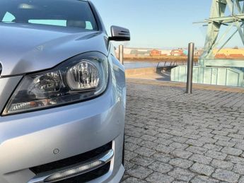 Mercedes-Benz C Class 1.6 C180 BlueEfficiency AMG Sport G-Tronic+ Euro 5 (s/s) 4dr