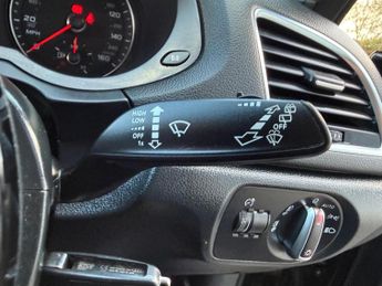 Audi Q3 2.0 TDI S line S Tronic quattro Euro 5 (s/s) 5dr