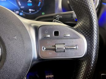 Mercedes-Benz CLA 1.3 CLA250e 15.6kWh AMG Line (Premium) Coupe 4dr Petrol Plug-in 