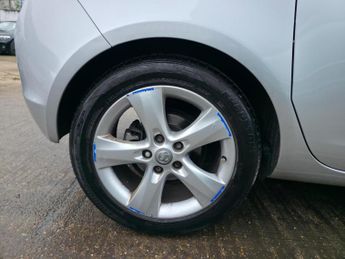 Vauxhall Meriva 1.4i Turbo Exclusiv Auto Euro 6 5dr