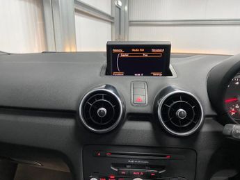 Audi A1 1.4 TFSI S line S Tronic Euro 5 3dr