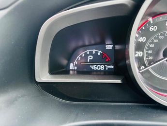 Mazda Mazda3 2.0 SKYACTIV-G SE Nav Auto Euro 5 (s/s) 5dr