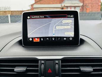 Mazda Mazda3 2.0 SKYACTIV-G SE Nav Auto Euro 5 (s/s) 5dr