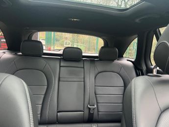 Mercedes-Benz GLC 3.0 GLC350d V6 AMG Line (Premium Plus) G-Tronic 4MATIC Euro 6 (s