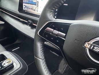 Nissan ARIYA 87kWh Advance Auto 5dr 22kW Charger