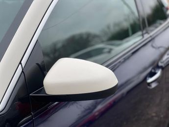 Vauxhall ADAM 1.4i GLAM Euro 6 3dr