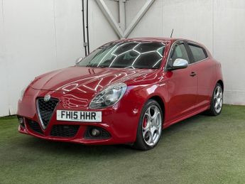 Alfa Romeo Giulietta 2.0 JTDM-2 QV Line Hatchback 5dr Diesel TCT Euro 6 (s/s) (175 bh