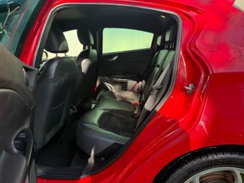 Alfa Romeo Giulietta 2.0 JTDM-2 QV Line TCT Euro 5 (s/s) 5dr