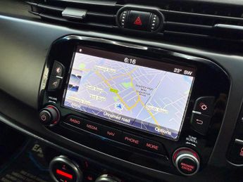 Alfa Romeo Giulietta 2.0 JTDM-2 QV Line Hatchback 5dr Diesel TCT Euro 6 (s/s) (175 bh