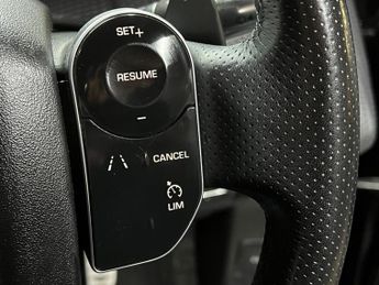 Land Rover Range Rover Evoque 2.0 D150 R-Dynamic S Auto 4WD Euro 6 (s/s) 5dr