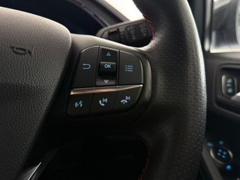 Ford Focus 1.0T EcoBoost ST-Line Auto Euro 6 (s/s) 5dr